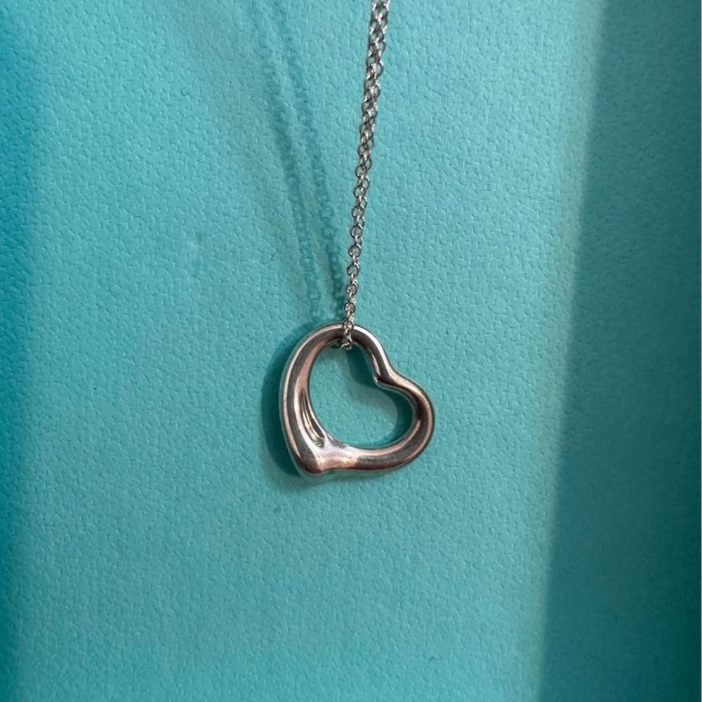 Tiffany & Co Silver Heart Pendant Necklace
